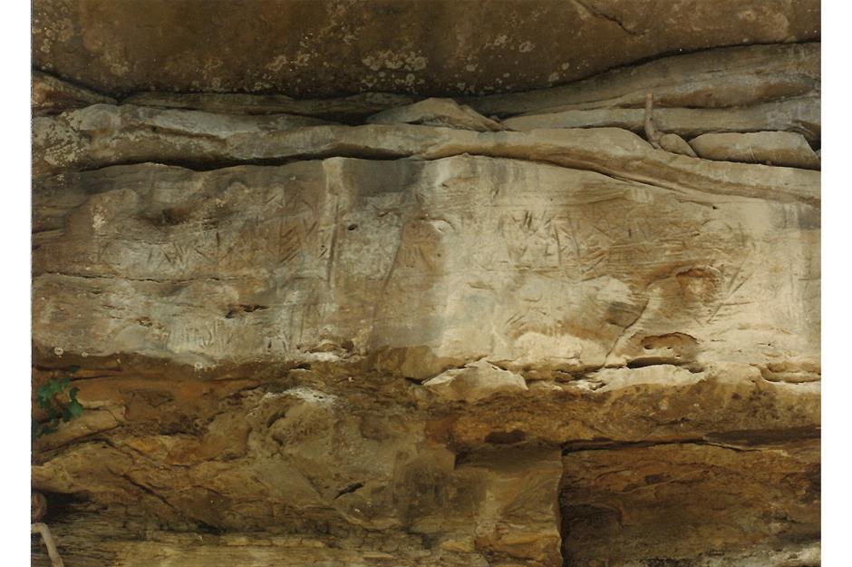Kentucky: Red Bird petroglyphs